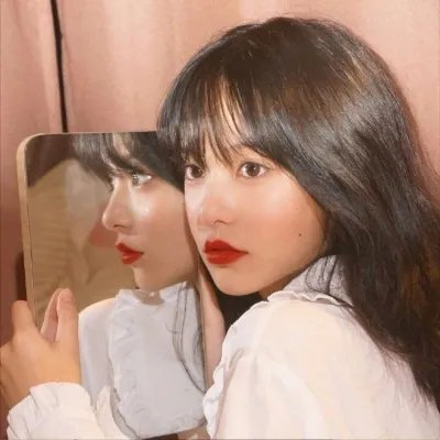 美女蛇岛求生